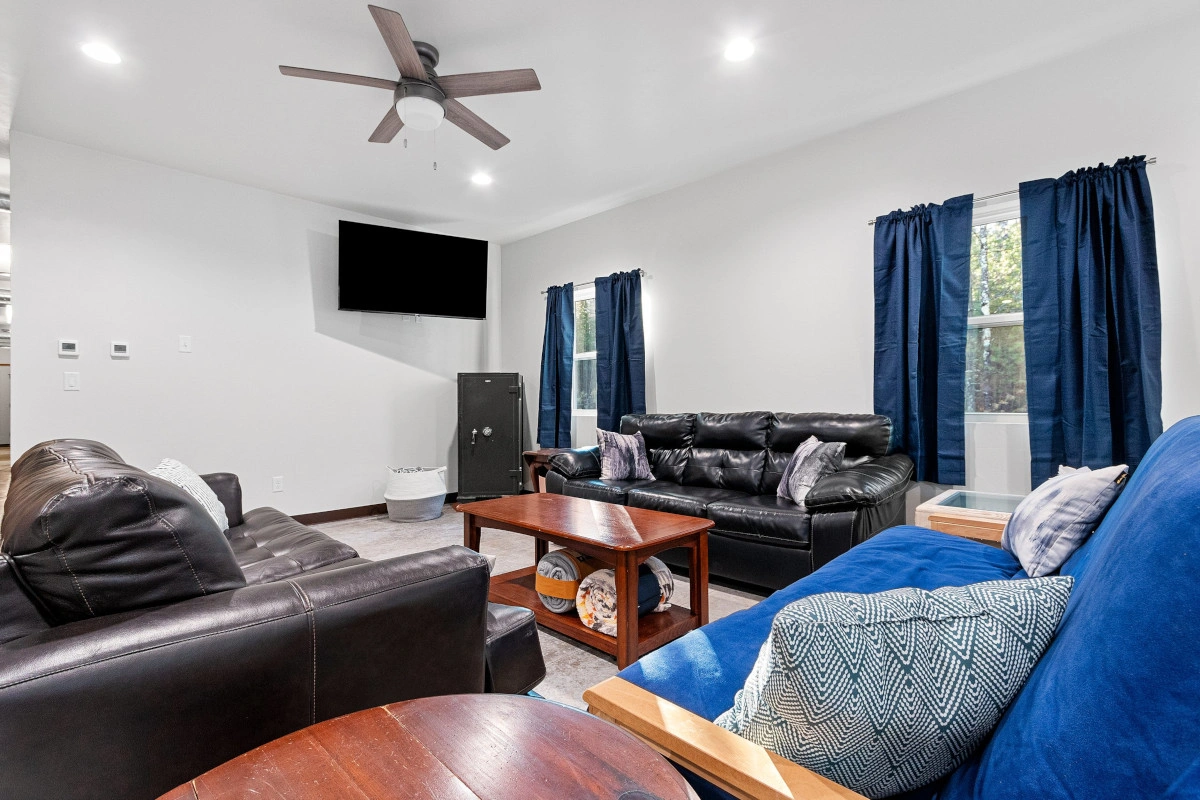 A photo showcasing the property